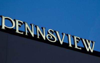 Penn's View Hotel Sign