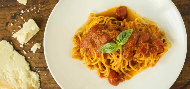 Food Class: Taste & Explore the Classic Italian Sauces